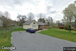 187 Mountaineer Rd, Keokee, VA 24265