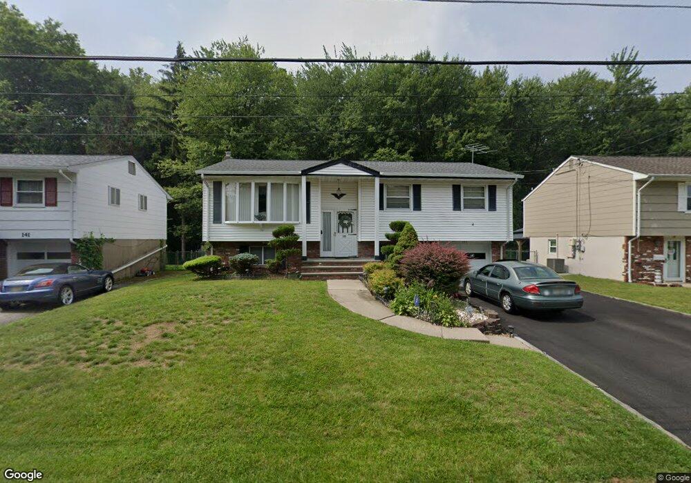 135 Jacksonville Dr, Parsippany, NJ 07054 - photo 1