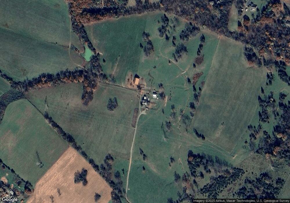 3493 Greensburg Rd, Martinsburg, WV 25404 - photo 1