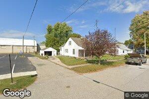 105 E Beckley St, Royal Center, IN 46978