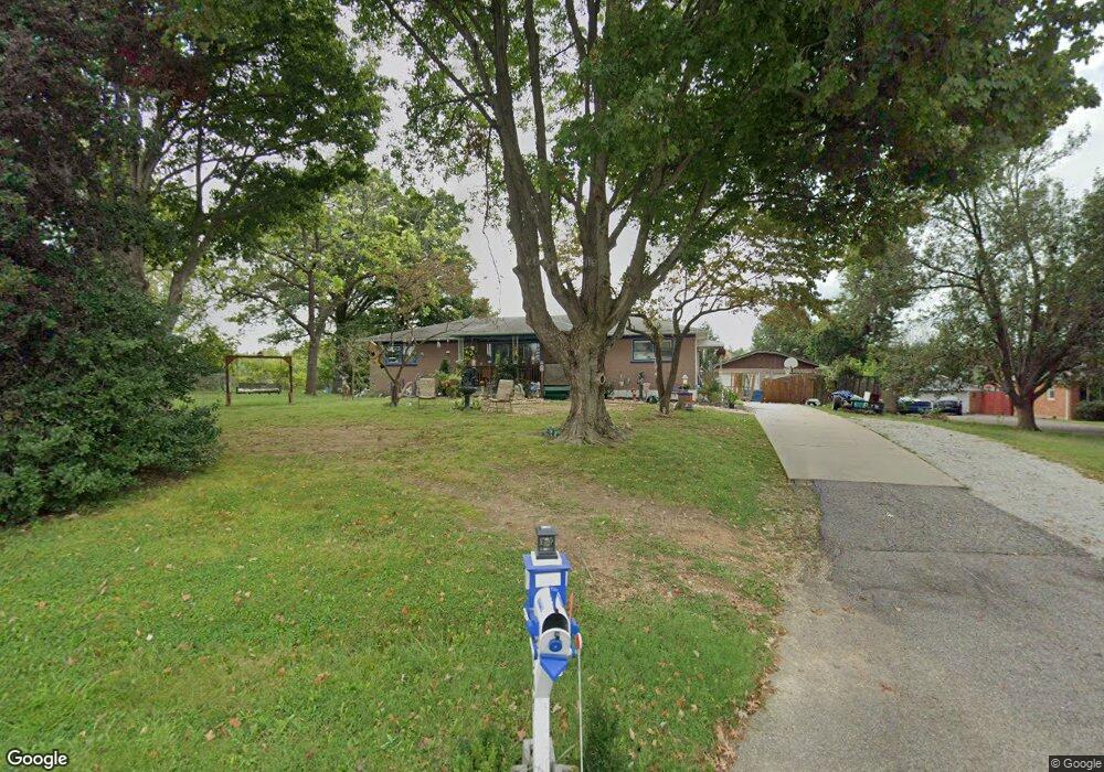 6304 E Manslick Rd, Louisville, KY 40219 - photo 1