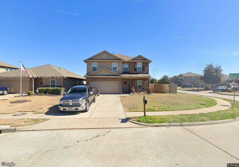 2215 Fallen Reed Ln, Rosenberg, TX 77471 - photo 1