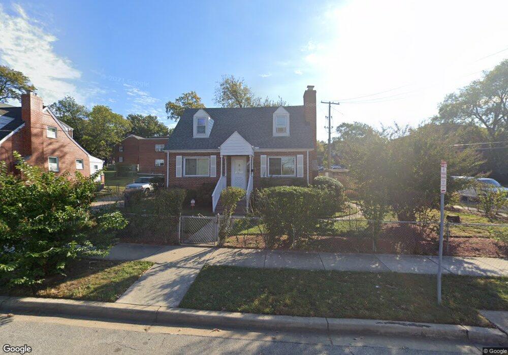 5401 56th Ave, Riverdale, MD 20737 - photo 1