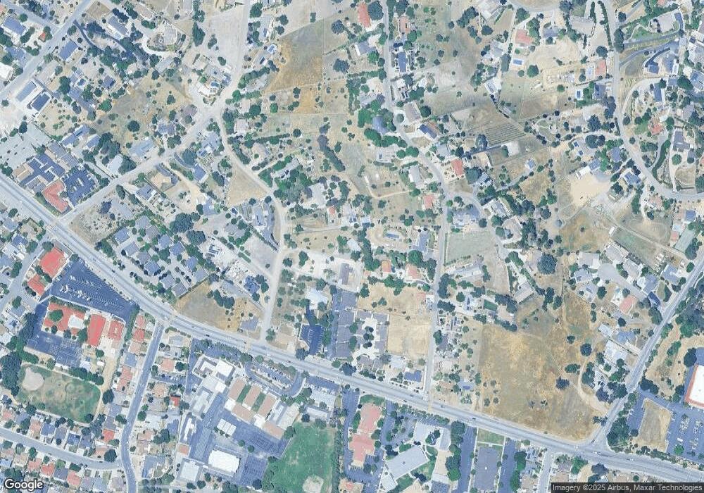 730 Ivy Ln, Paso Robles, CA 93446 - photo 1