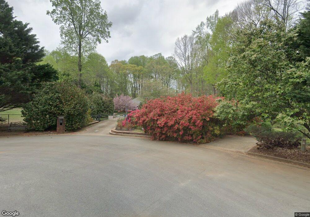 12240 Spring Place Ln, Alpharetta, GA 30004 - photo 1