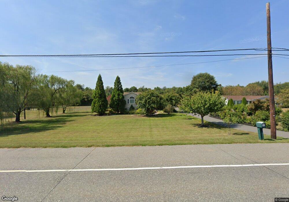 613 Woodstown Rd, Swedesboro, NJ 08085 - photo 1
