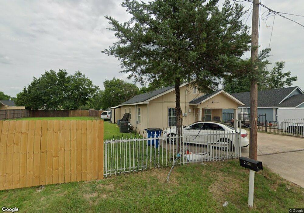 1306 Ripley St, Ennis, TX 75119 - photo 1