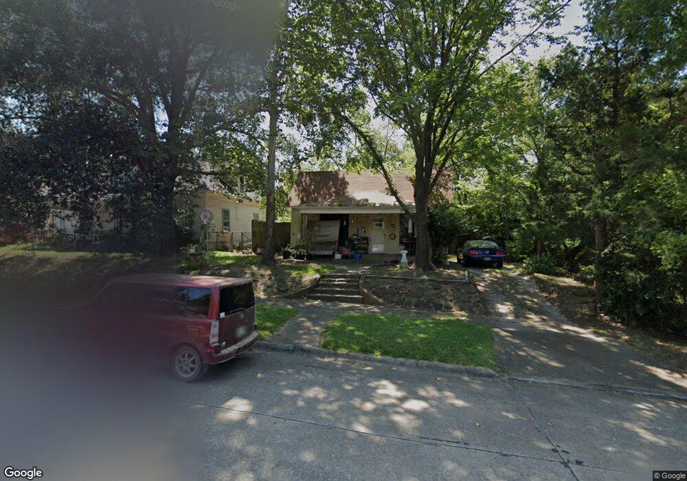 914 W Day St, Denison, TX 75020 - photo 1