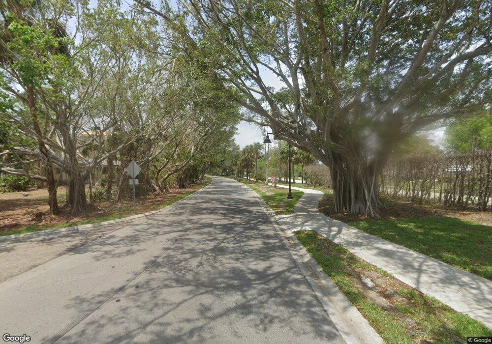 7086 Seagate Dr unit 10, Naples, FL 34103 - photo 1