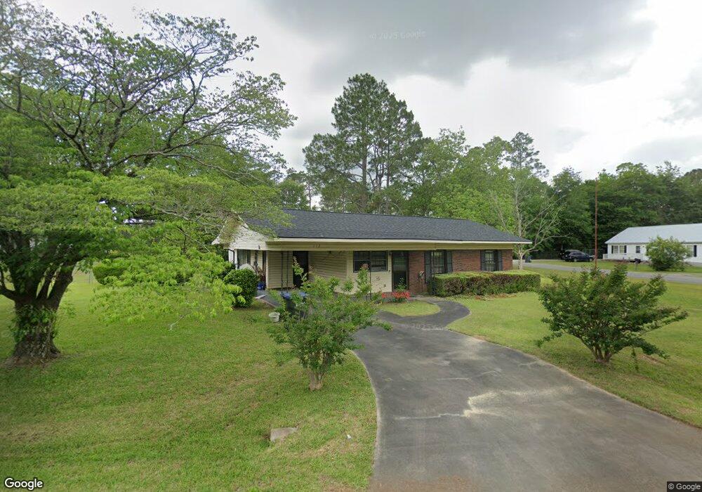 112 Snowden Ln, Fitzgerald, GA 31750 - photo 1