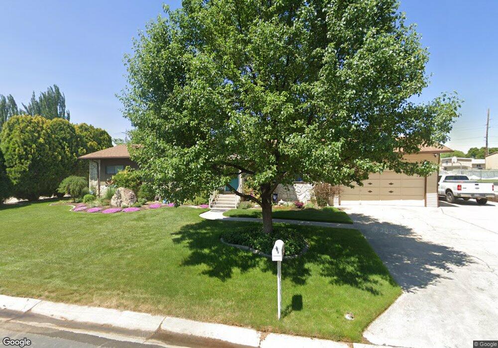 6698 Cody Ln, West Jordan, UT 84084 - photo 1