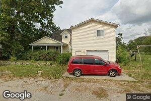 301 E 3rd St, Hedrick, IA 52563