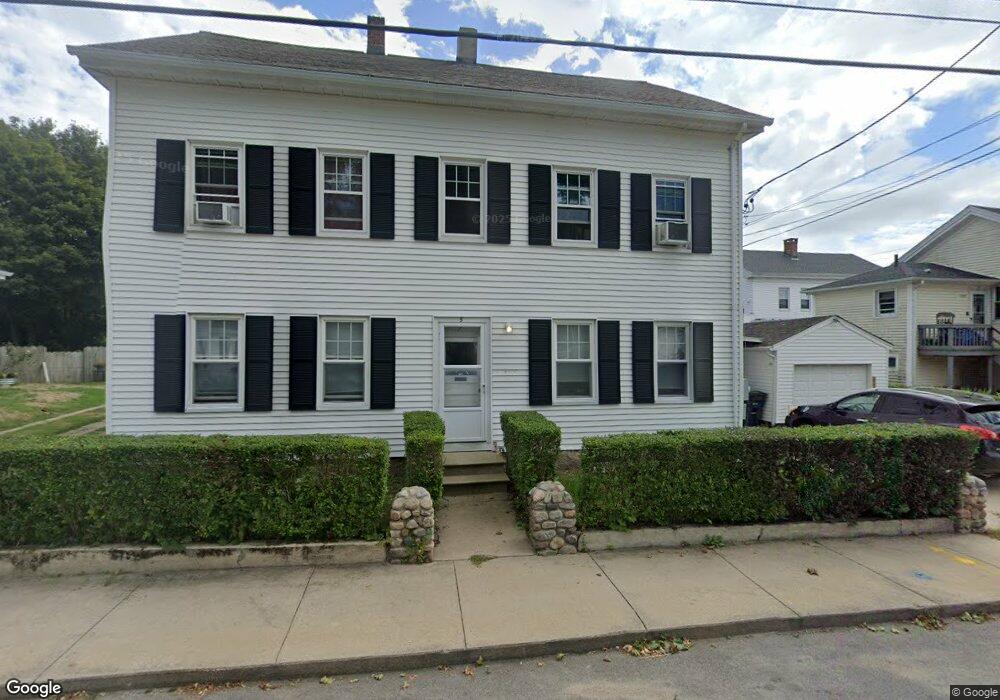 5 Downer St, Pawcatuck, CT 06379 - photo 1