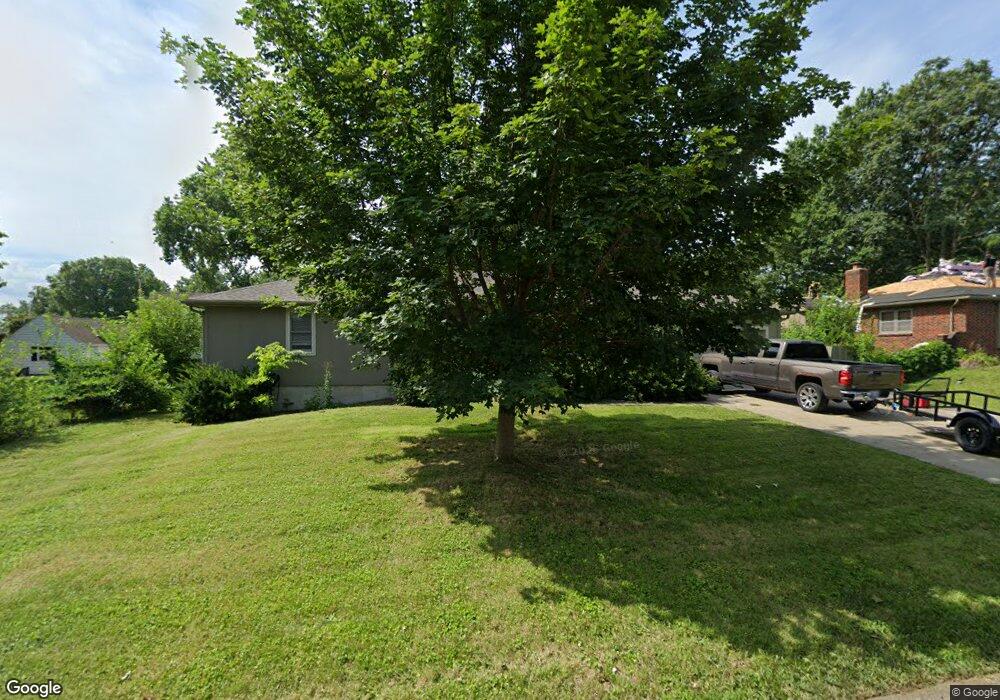 11425 W 61st St, Shawnee, KS 66203 - photo 1