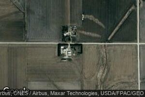 21301 140th St, Sumner, IA 50674