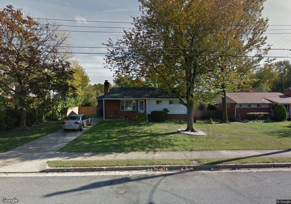 5621 Magnolia Ln, Alexandria, VA 22311 - photo 1