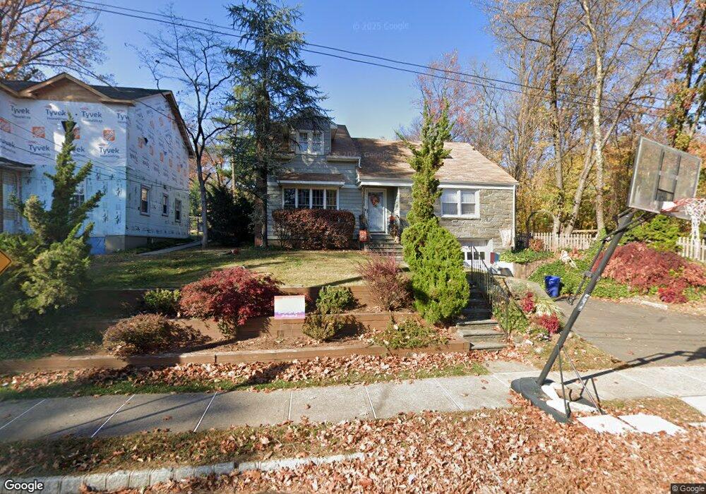 13 Oakridge Rd, West Orange, NJ 07052 - photo 1