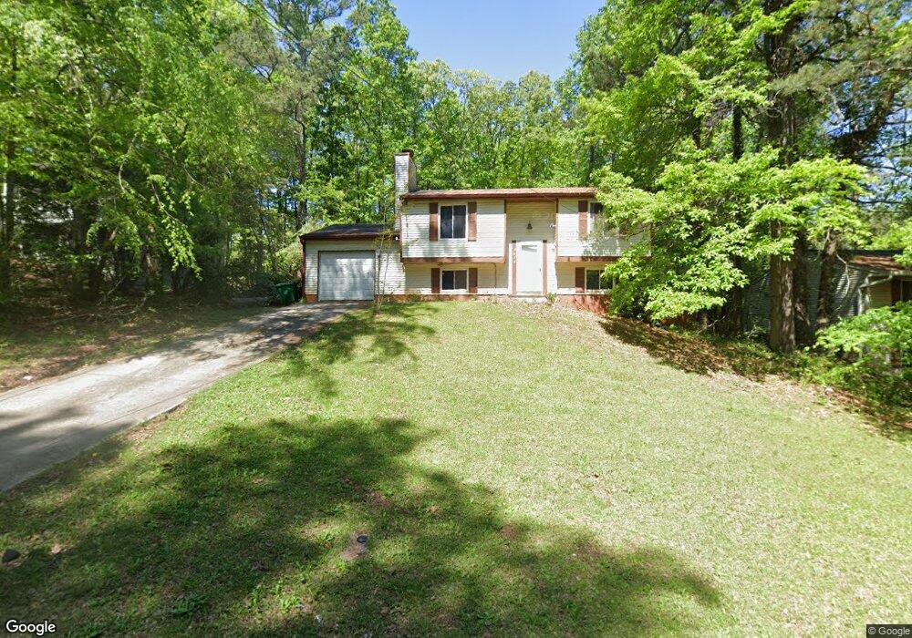 2073 Singer Way, Lithonia, GA 30058 - photo 1