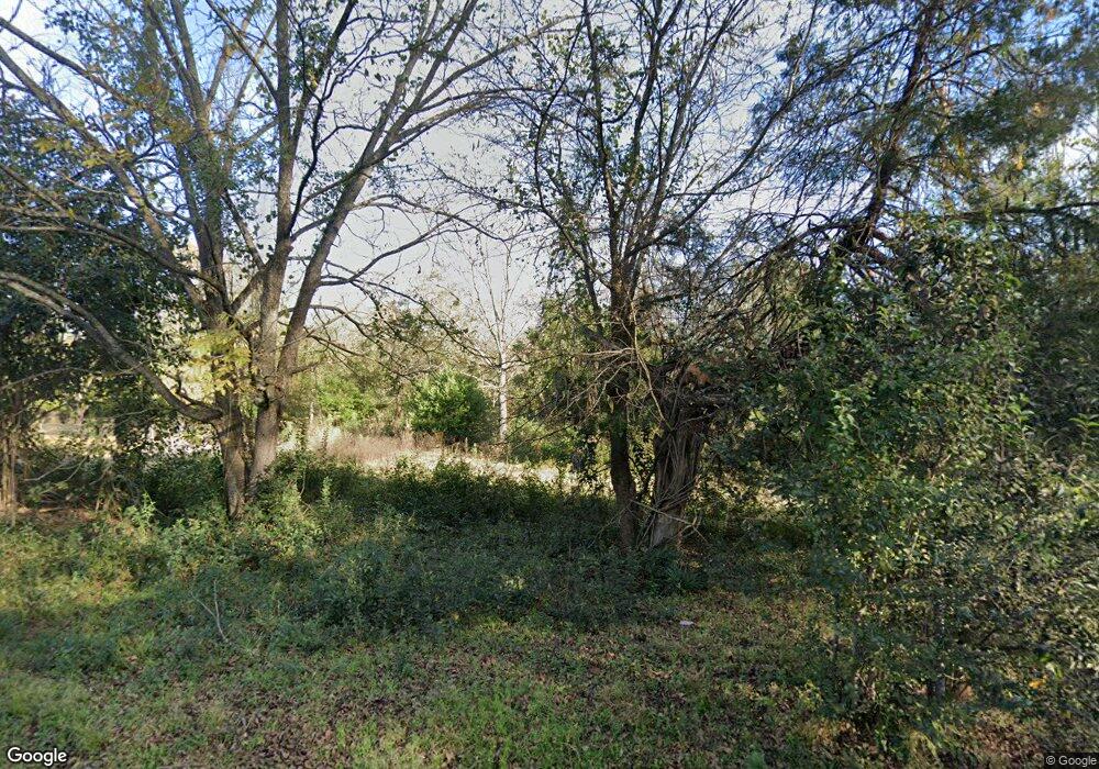 211 Laney St, Eufaula, AL 36027 - photo 1