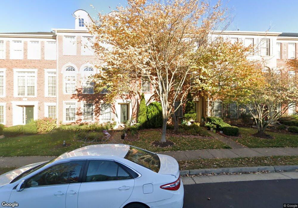 25818 Turlough Terrace, Chantilly, VA 20152 - photo 1