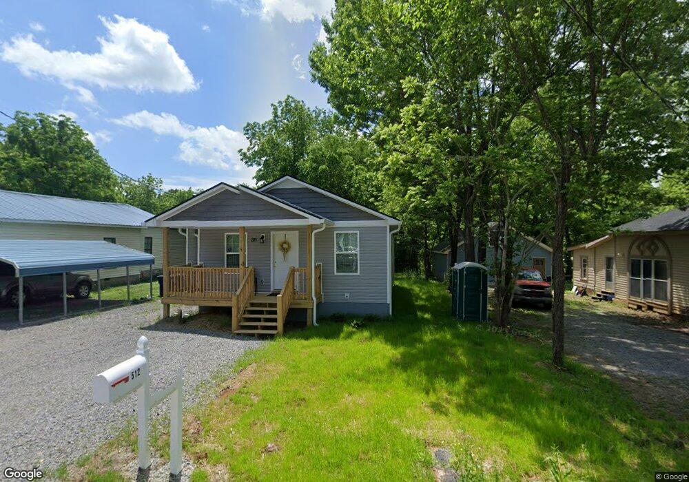 512 Oak St, Shelbyville, TN 37160 - photo 1
