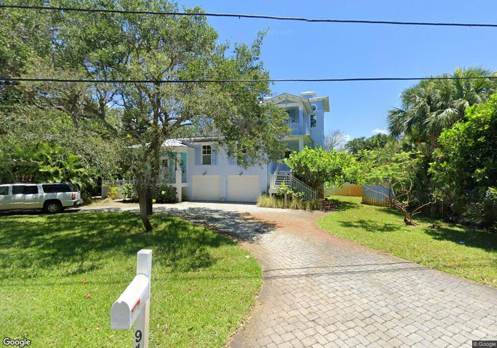 94 N Sewalls Point Rd, Stuart, FL 34996 - photo 1