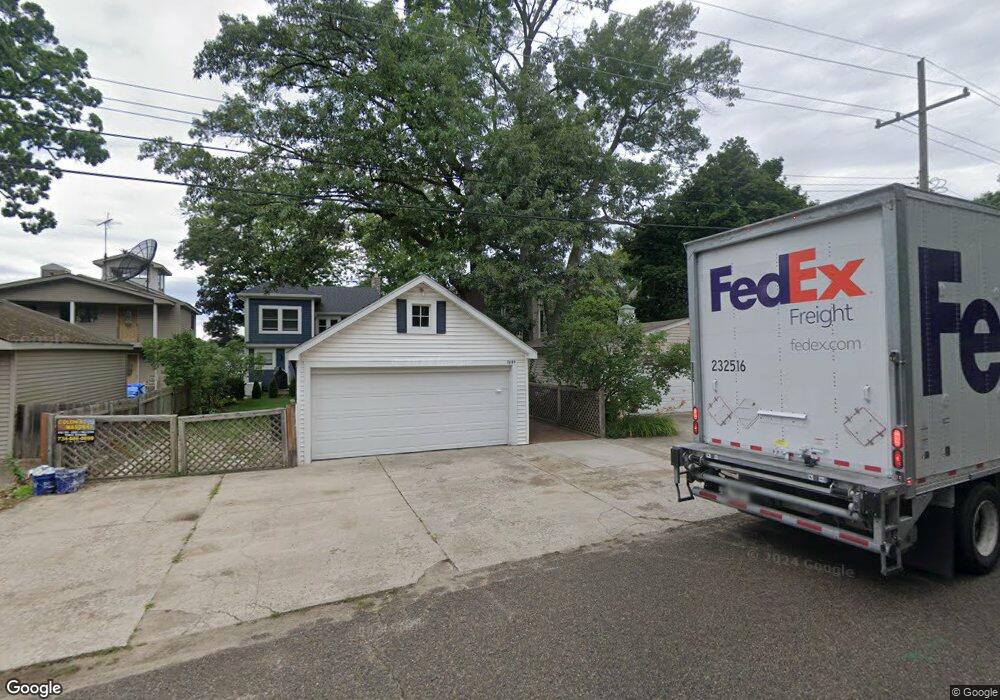 7644 Barnsbury Dr, West Bloomfield, MI 48324 - photo 1