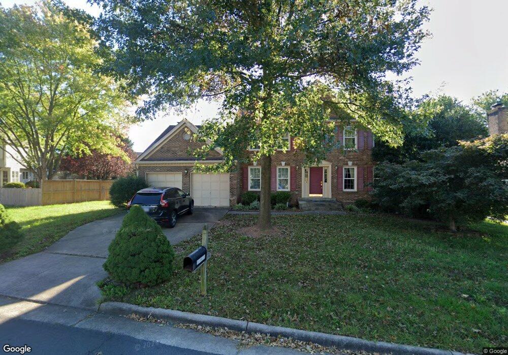 12911 Pinecrest Rd, Herndon, VA 20171 - photo 1