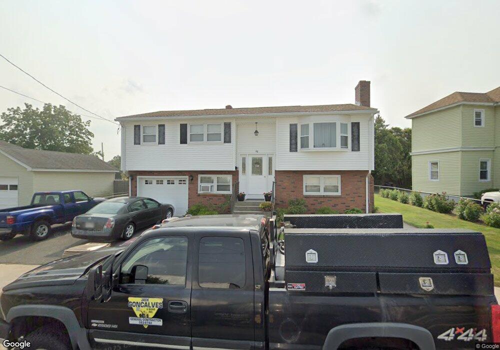 46 Warren St, Ludlow, MA 01056 - photo 1
