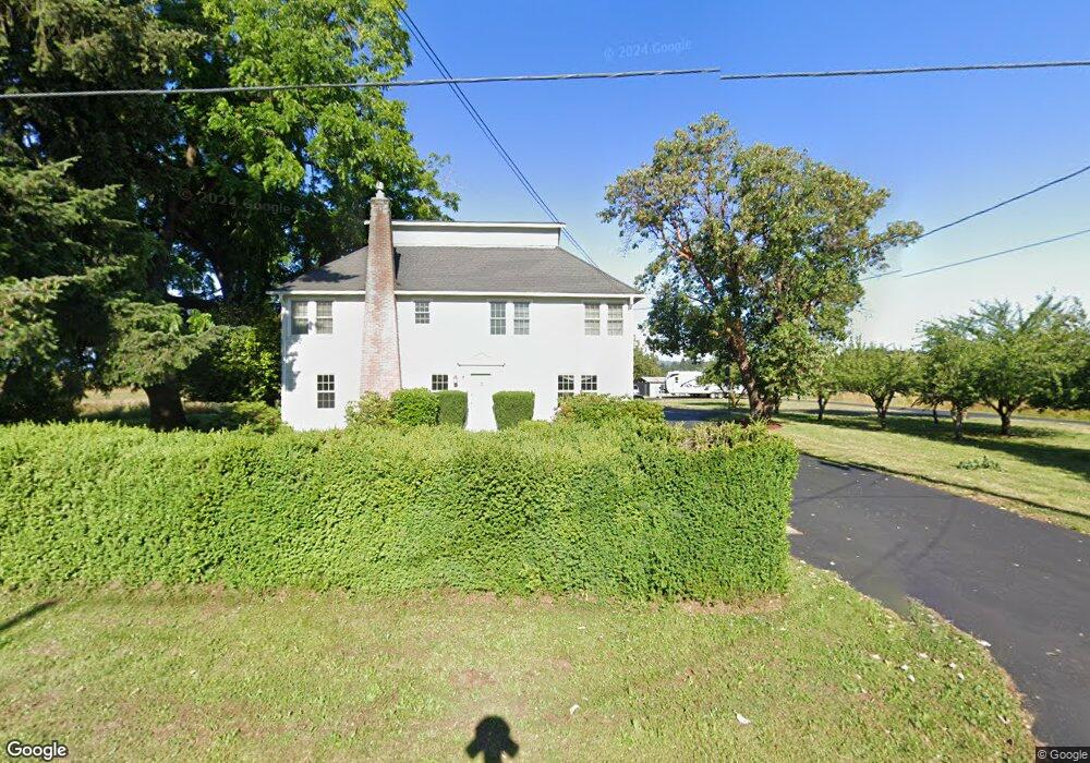 215 N Fir Villa Rd, Dallas, OR 97338 - photo 1