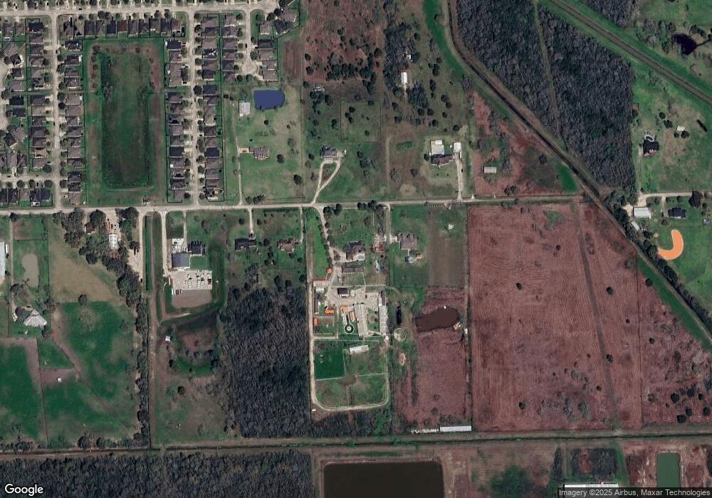 870 Barrell Rd, Alvin, TX 77511 - photo 1