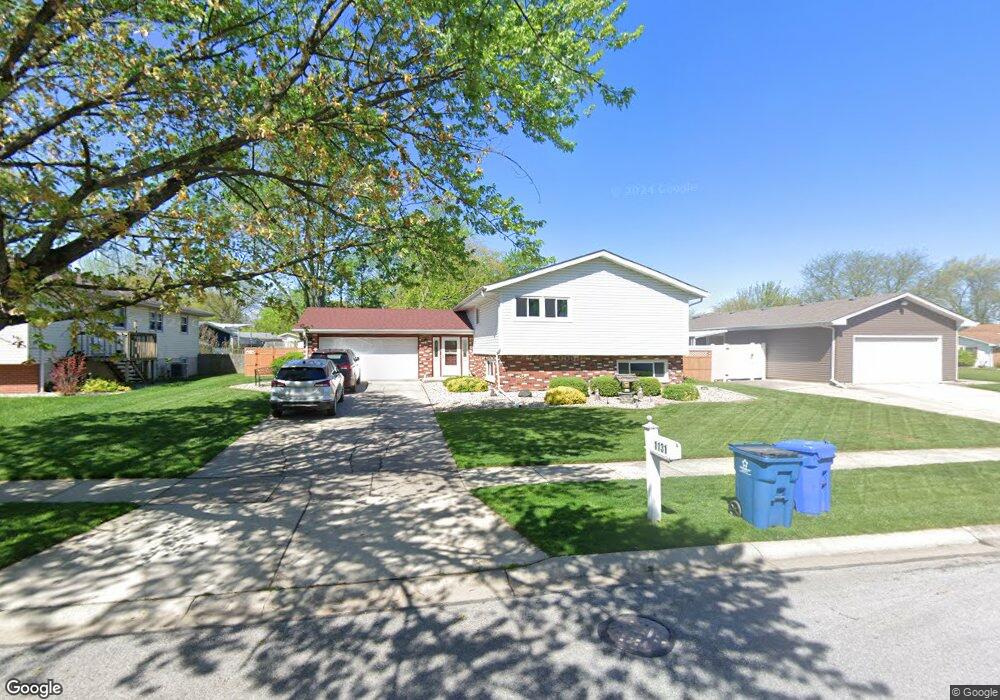 1131 Pettibone St, Crown Point, IN 46307 - photo 1