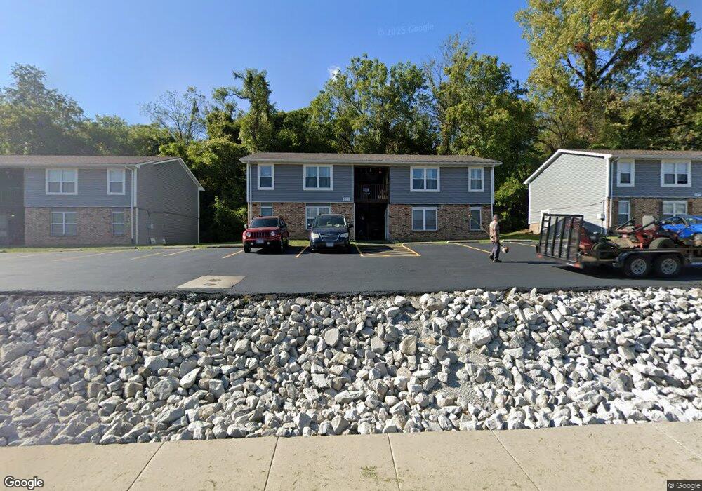 803 S Morrison Ave, Collinsville, IL 62234 - photo 1