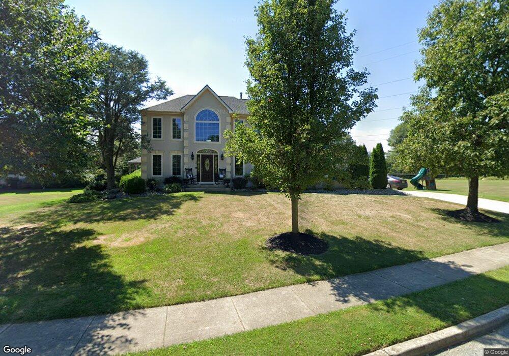 10 Hilltop Dr, Mount Laurel, NJ 08054 - photo 1