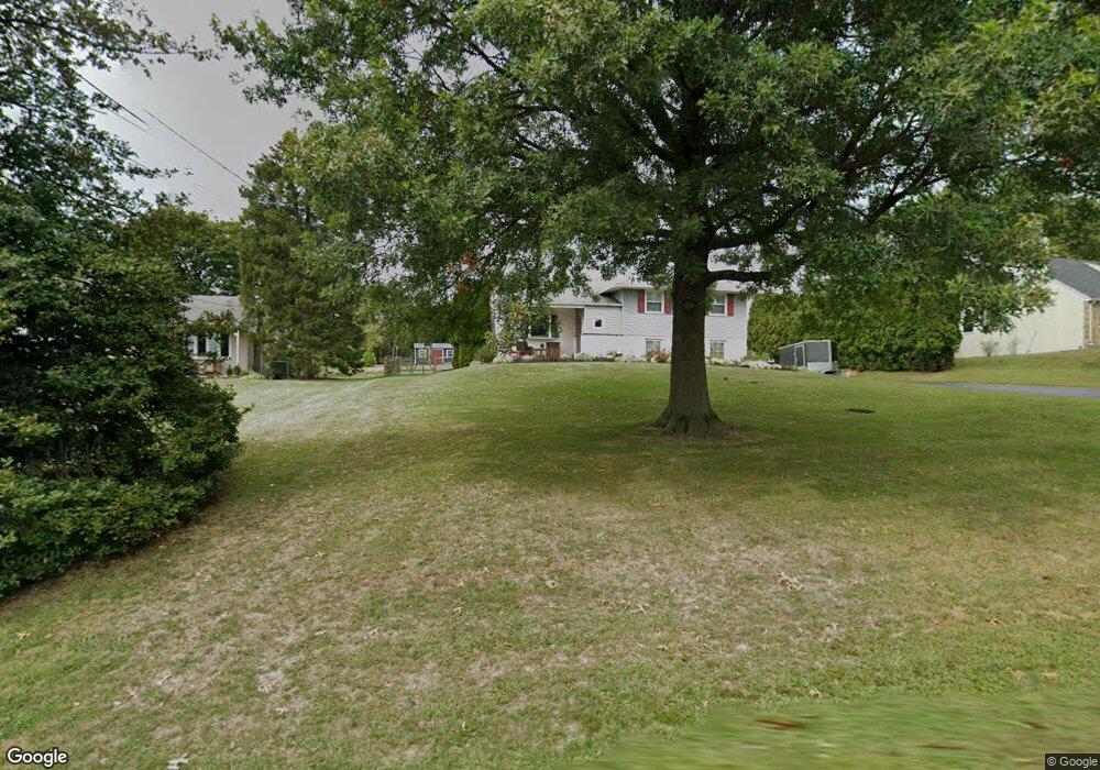 1019 Windy Hill Rd, Norristown, PA 19403 - photo 1