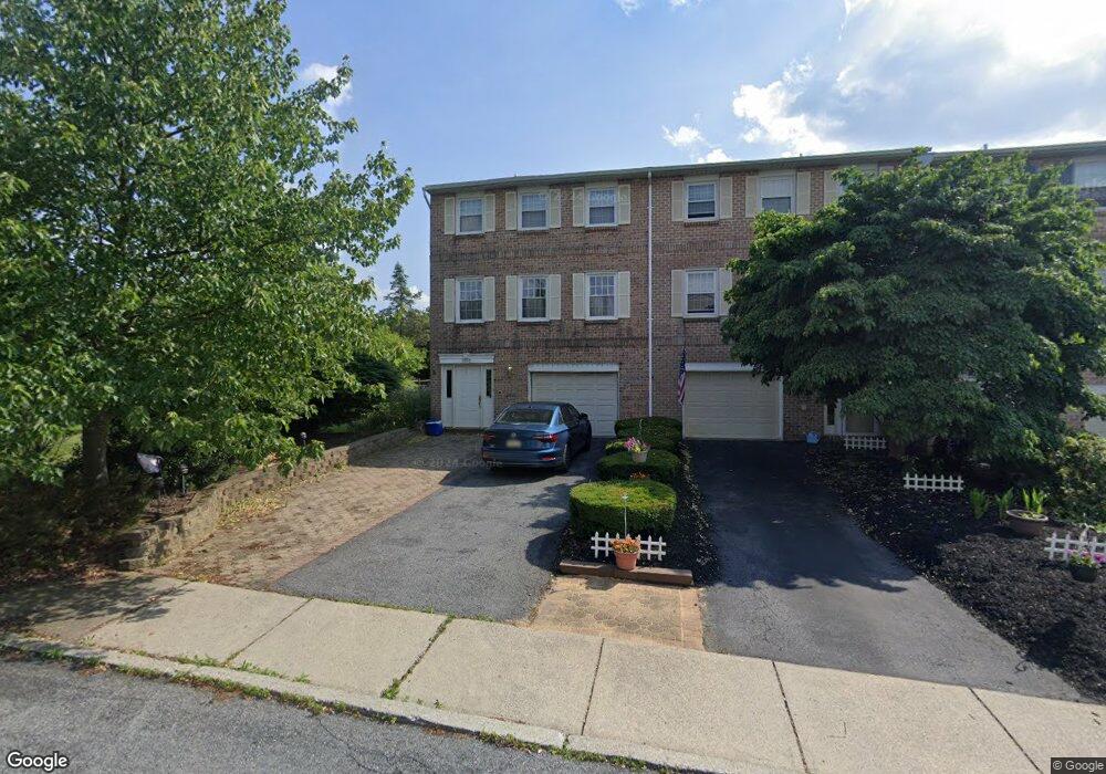 1065 Barnside Rd, Allentown, PA 18103 - photo 1