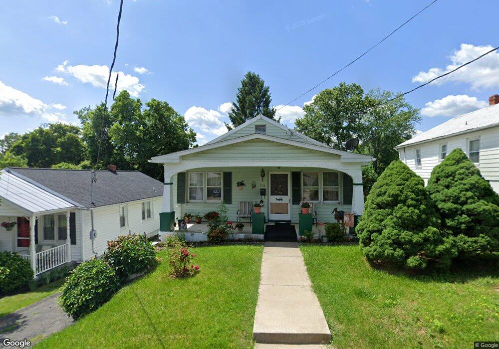 910 E E St, Brunswick, MD 21716 - photo 1