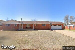 1004 S Cearlock Ave, Cheyenne, OK 73628