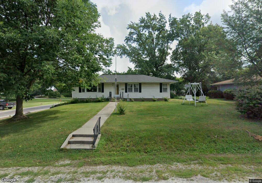 401 E Union St, Virginia, IL 62691 - photo 1