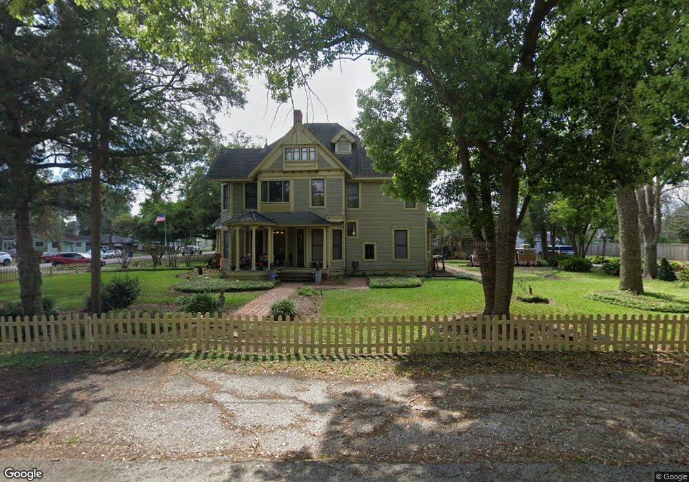 2504 Avenue K, Bay City, TX 77414 - photo 1