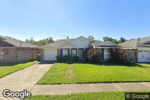 42 Honeysuckle Ln, Westwego, LA 70094