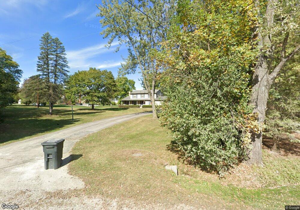 1440 Forest Ln, Bloomfield Hills, MI 48301 - photo 1