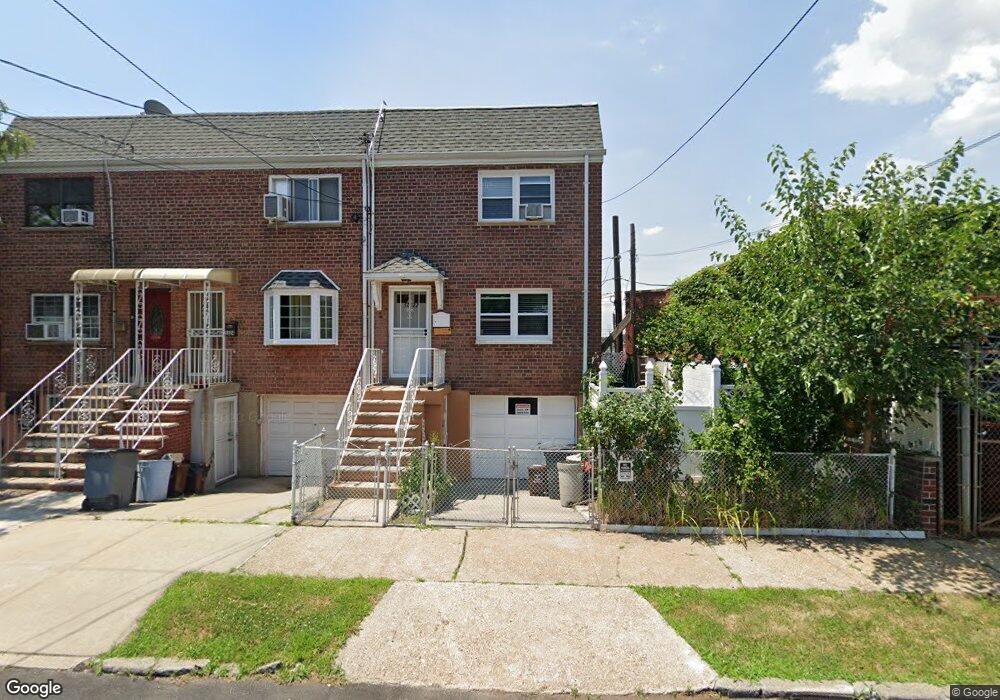 5322 61st St, Maspeth, NY 11378 - photo 1