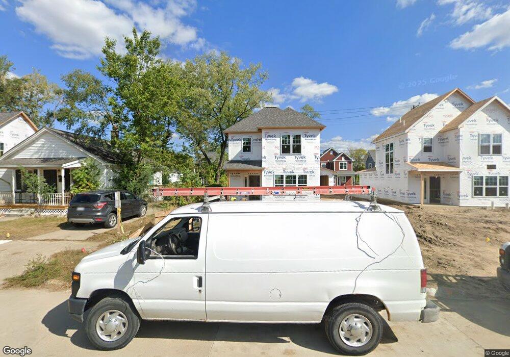 21324 Parkside Blvd, Ferndale, MI 48220 - photo 1