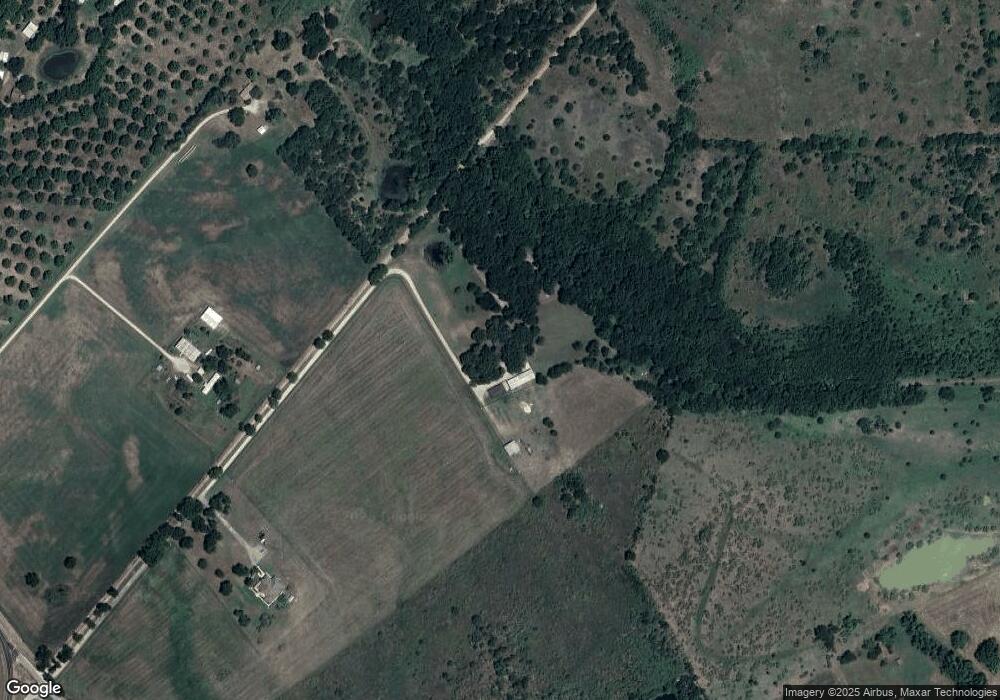 117 Oil Field Rd, Ennis, TX 75119 - photo 1