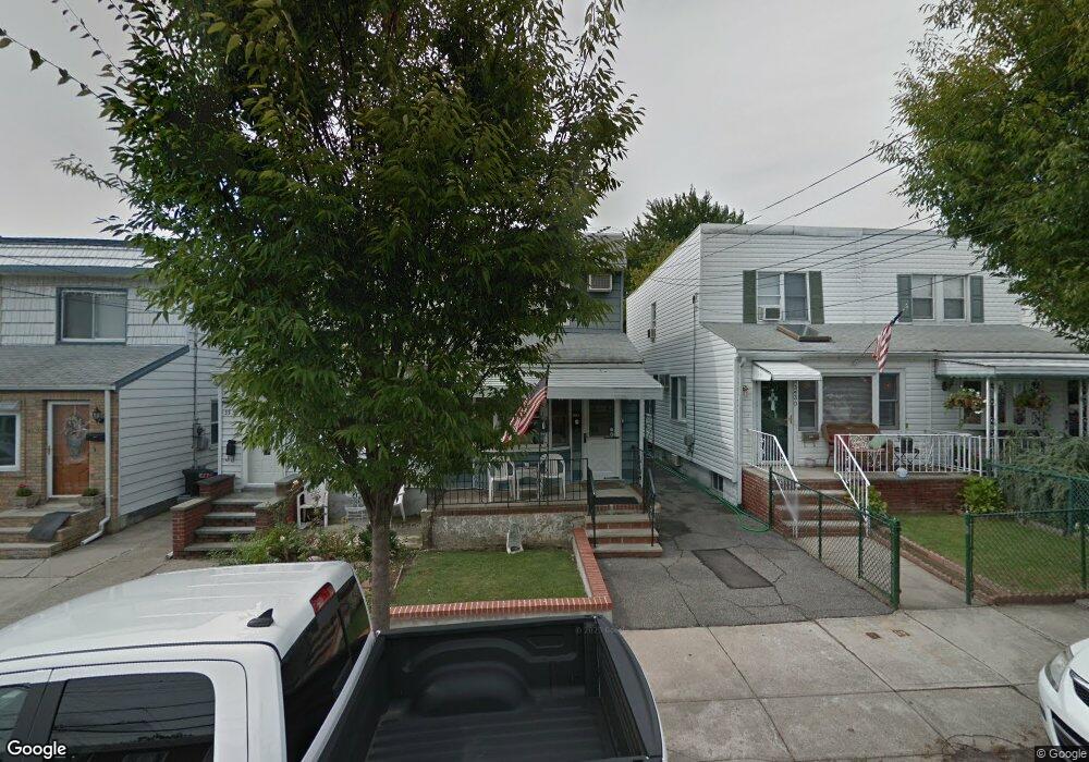 3332 200th St, Bayside, NY 11361 - photo 1