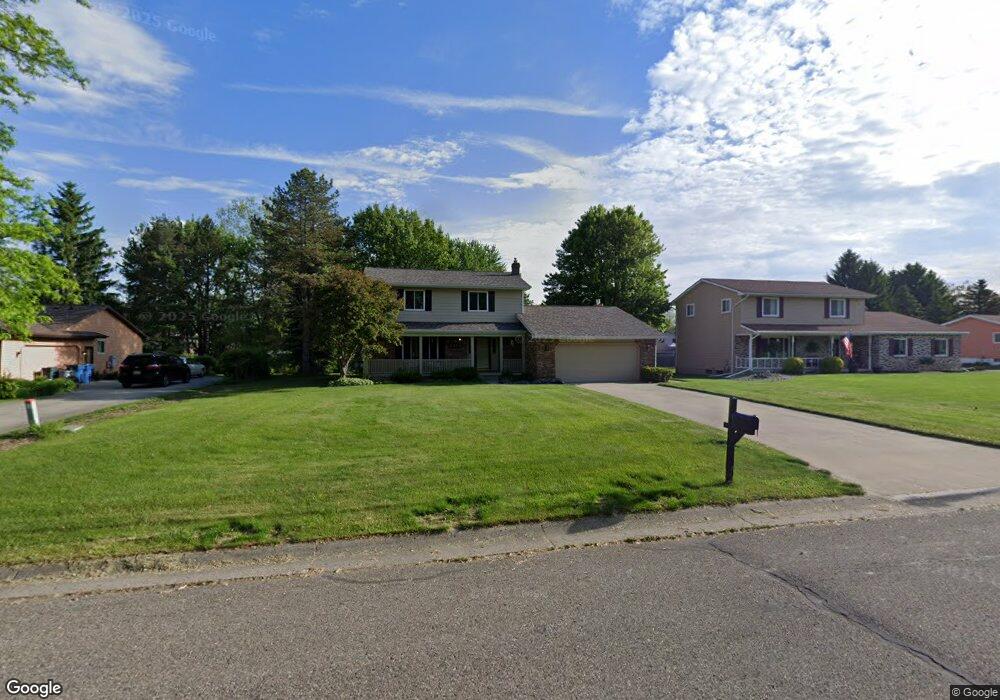 8290 Hidden Creek Ct, Flushing, MI 48433 - photo 1