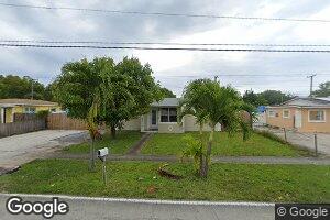 1044 S 14th St, Lantana, FL 33462