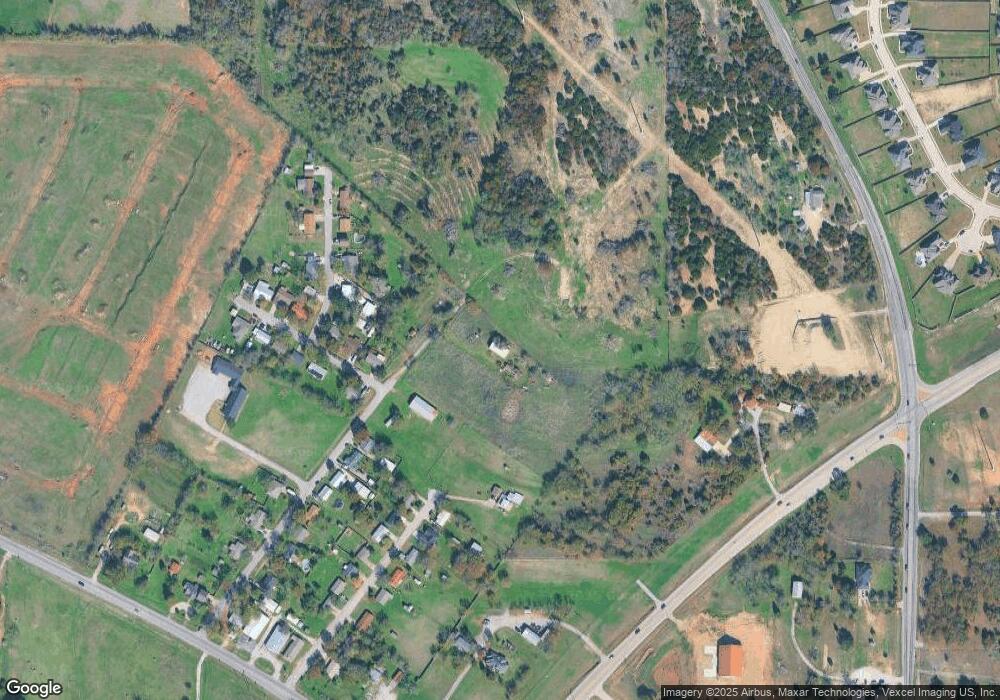 214 Kathey St, Weatherford, TX 76088 - photo 1