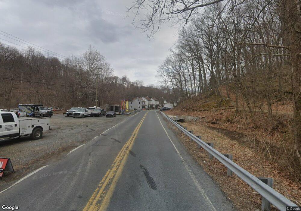 1666 wyomissing Wyomissing Rd, Mohnton, PA 19540 - photo 1